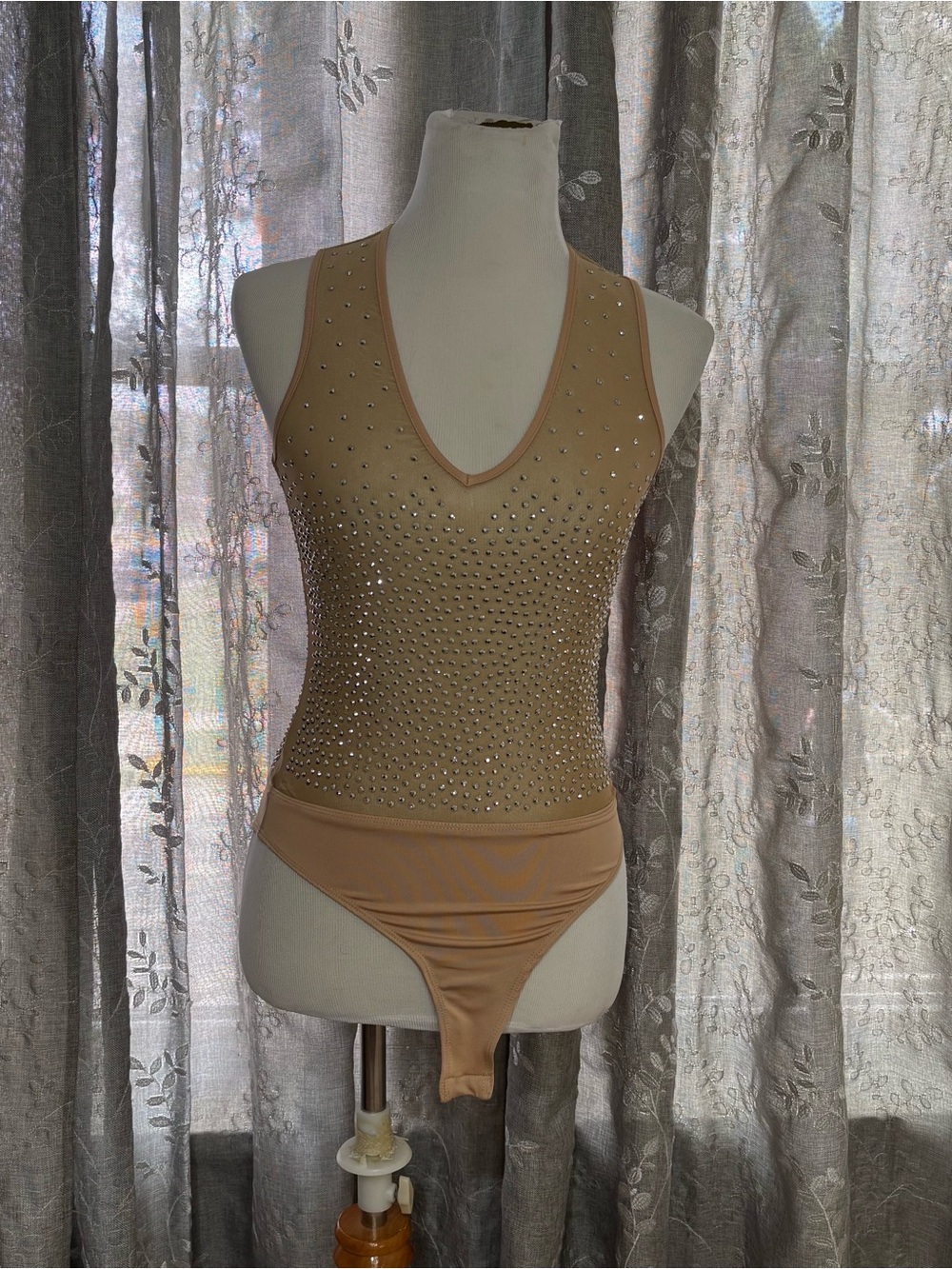 Windsor Nude Studded V-Neck Sleeveless Bodysuit